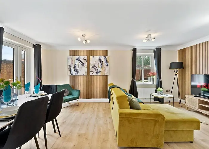 Large 5 Bedroom House In The Cotswolds - Garden